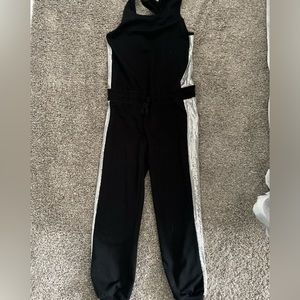 1 piece jumper w sequins on legs girls size 8-10